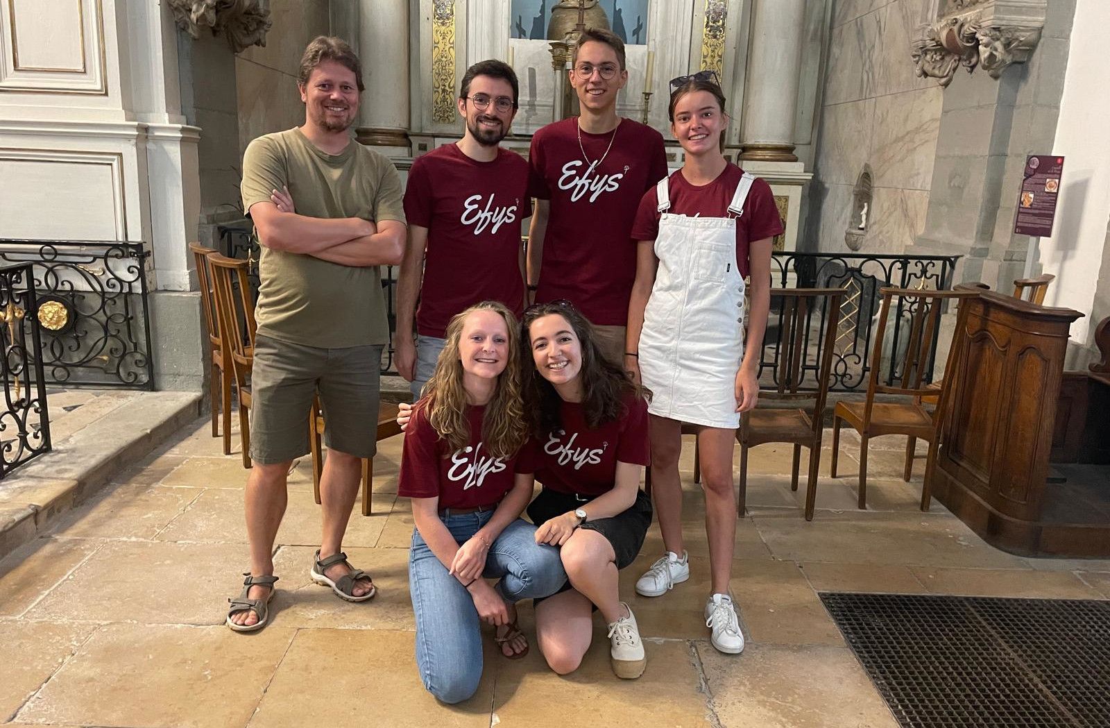 Le groupe Efys